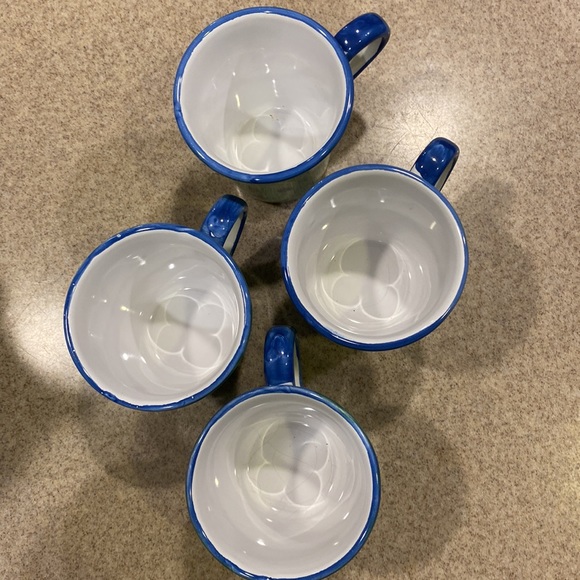 Bath and Bodyworks oversized mugs - Picture 2 of 4
